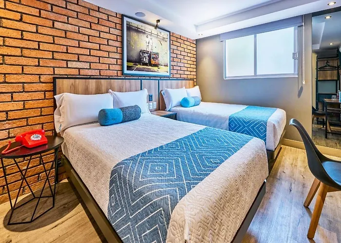 Vos Condesa Hotel 3*