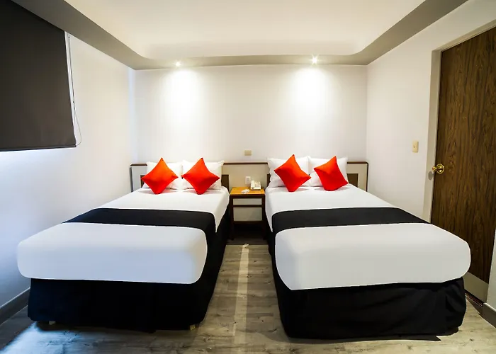 Hotel Vos Condesa 3*