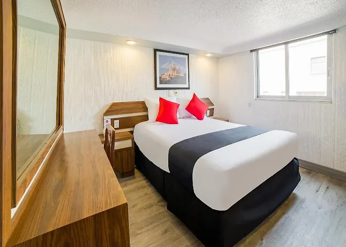 Hotel Vos Condesa 3*