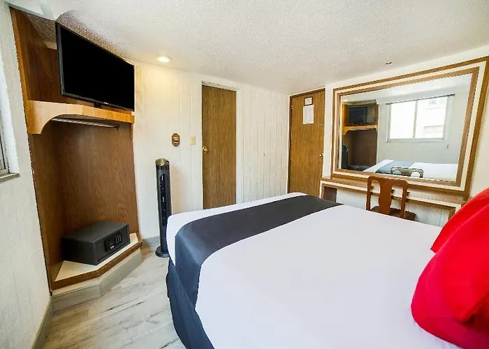 Vos Condesa Hotel 3*