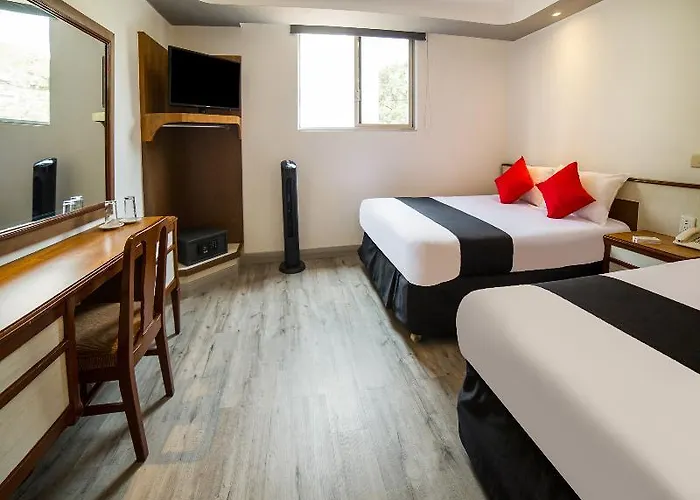 Hotel Vos Condesa 3*